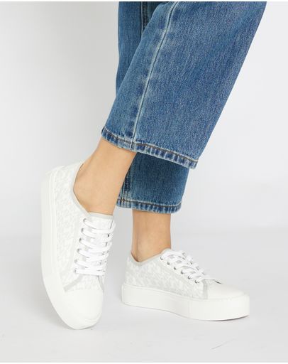 WHITE / GREY