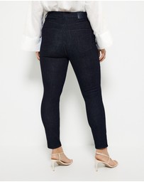 Commonry - The Tech Stretch Jean