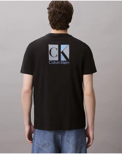 Calvin Klein - Logo Graphic Tee