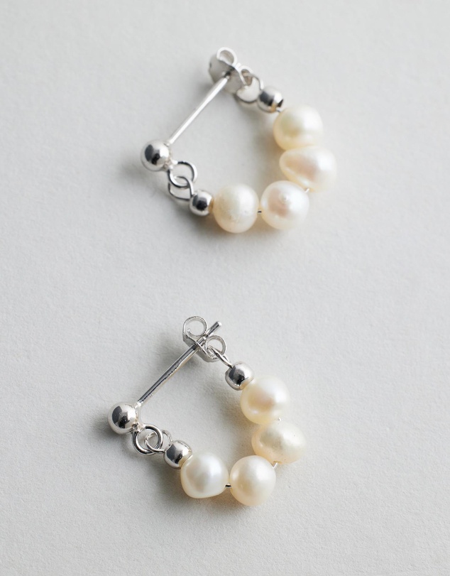 Native Sol - Mickie Pearl Hoops