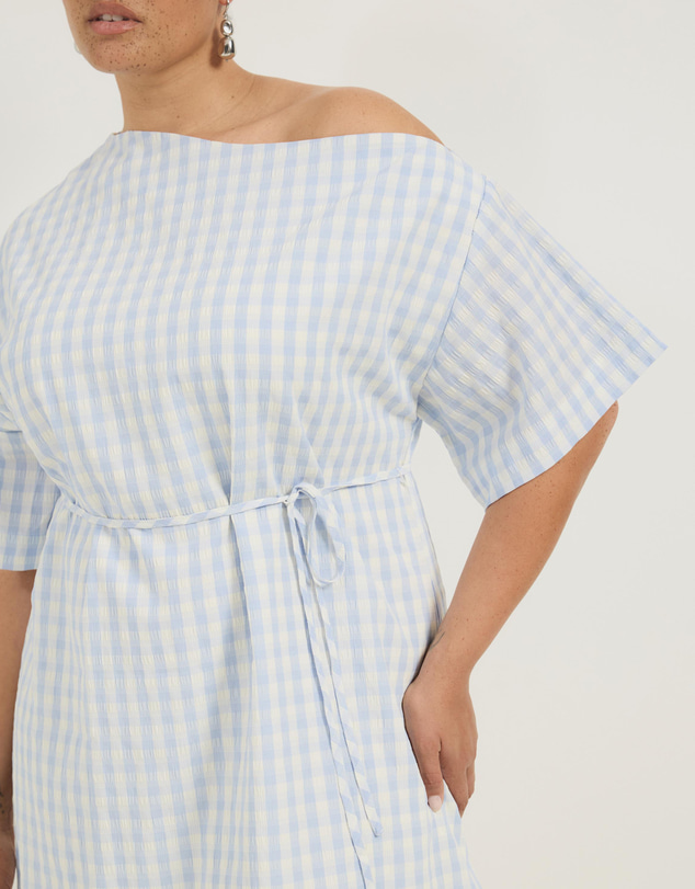 Atmos&Here Curvy - Olive Off Shoulder Gingham Mini Dress With Tie Waist