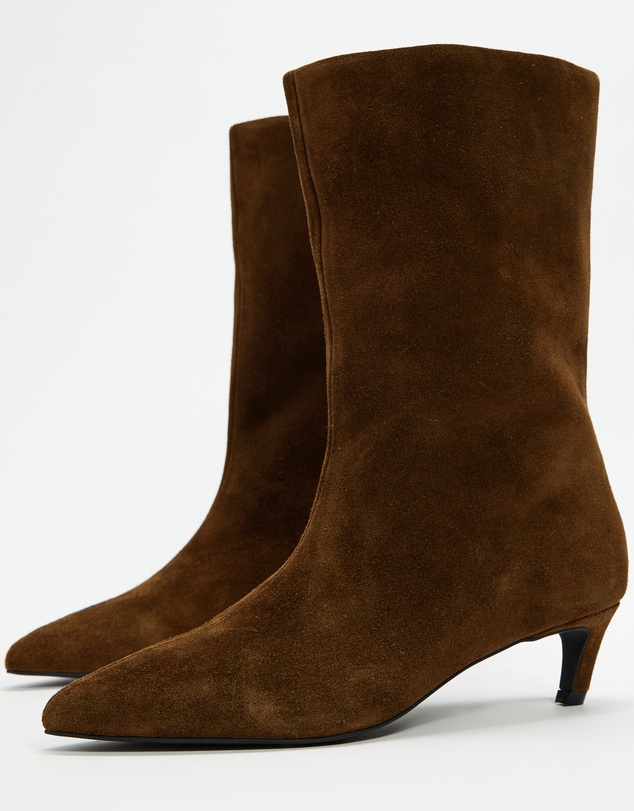 AERE - Nara Suede Heeled Boots