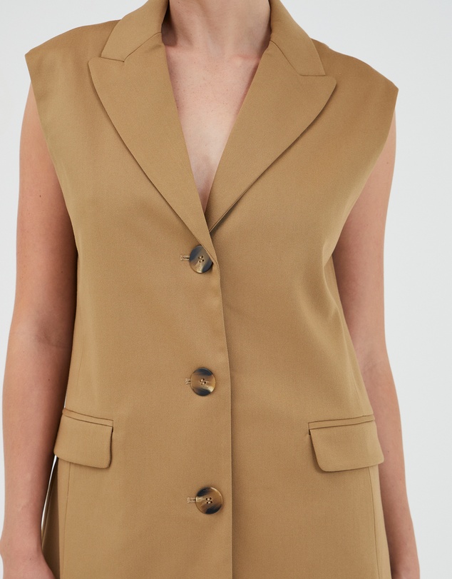 Third Form - Interchange Vest