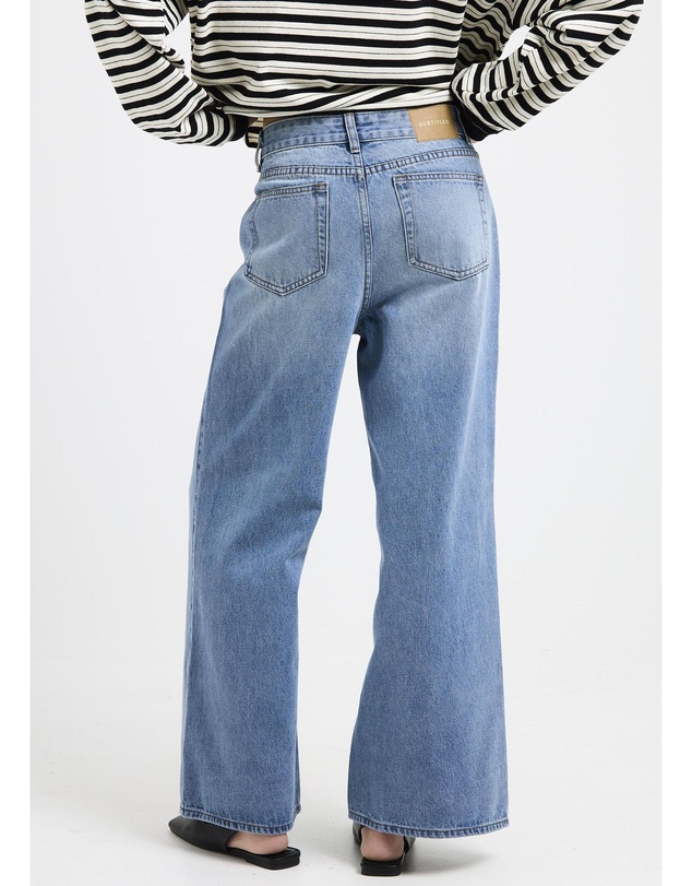 Subtitled - Wren Wide Denim Jeans Petite