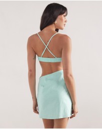 Dazie - Girl Icon Cut Out Midi Dress