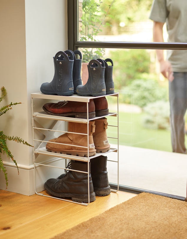 Joseph Joseph - Level™ Adjustable Shoe Rack - Stores 4 Pairs
