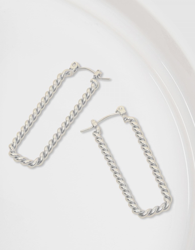Pastiche - Tessa Hoops