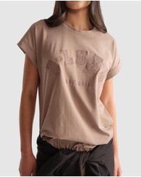 Decjuba - D-Luxe Collegiate Tonal Tee