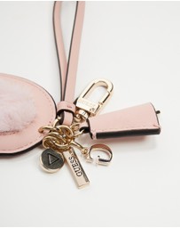 GUESS - Heart Keychain