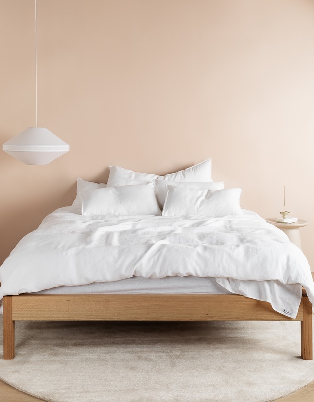 Sheet Society - Eve Linen Fitted Sheet Set