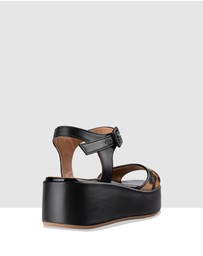 Habbot - Kora Platform Sandal