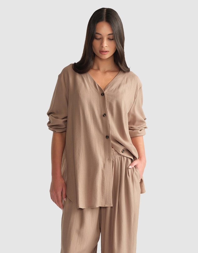 Decjuba - D-Luxe Collarless Shirt