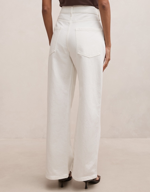 Forever New Petite - Nicki Petite Mid Rise Straight Jeans