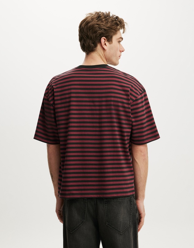 Cotton On - Cropped Fit T-Shirt