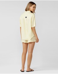 Lorna Jane - Preset Linen SS Shirt