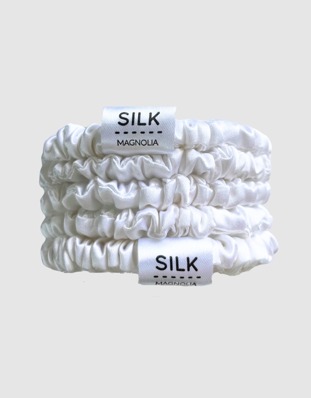 SILK MAGNOLIA - Pure Silk Scrunchie