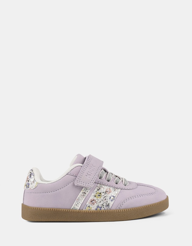 Kicks - Kennedy