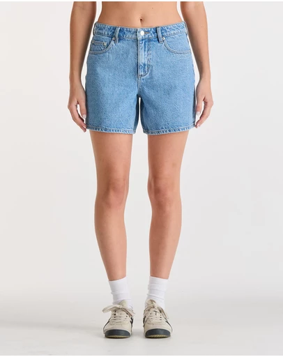 Lee - Mid Straight Shorts