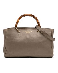 Pre-Loved by Azura Reborn - Pre-Loved gucci Elegant Leather Handbag with Distinctive Handle