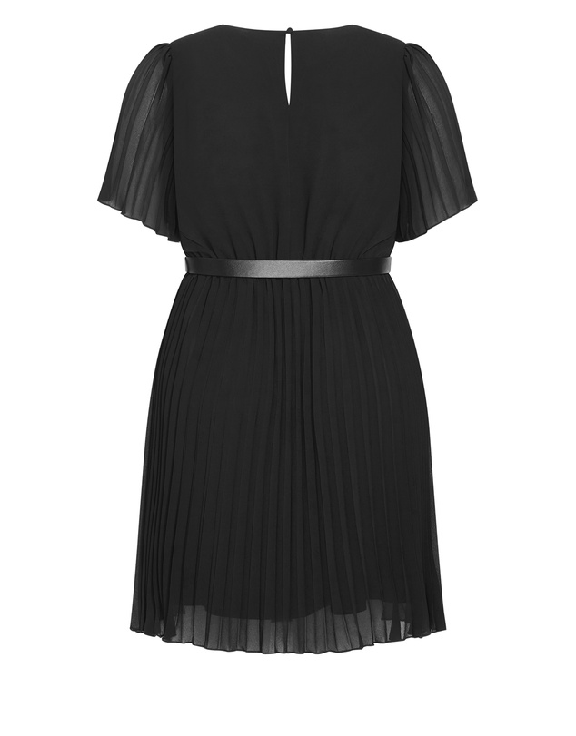 City Chic - Plus size Newberry Street Pleat Dress - black