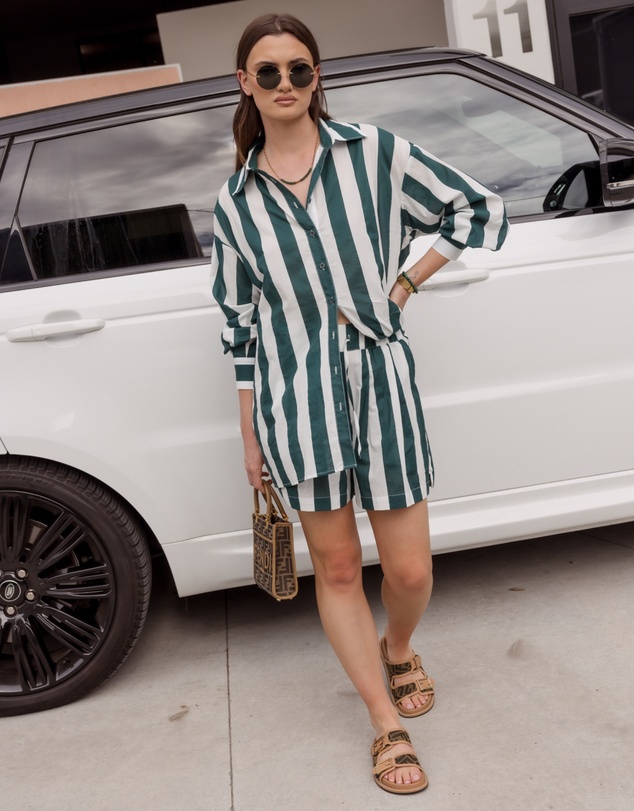 ALEXANDRA - Raz Shorts Green Stripe