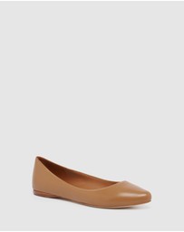 Nine West - Speakup