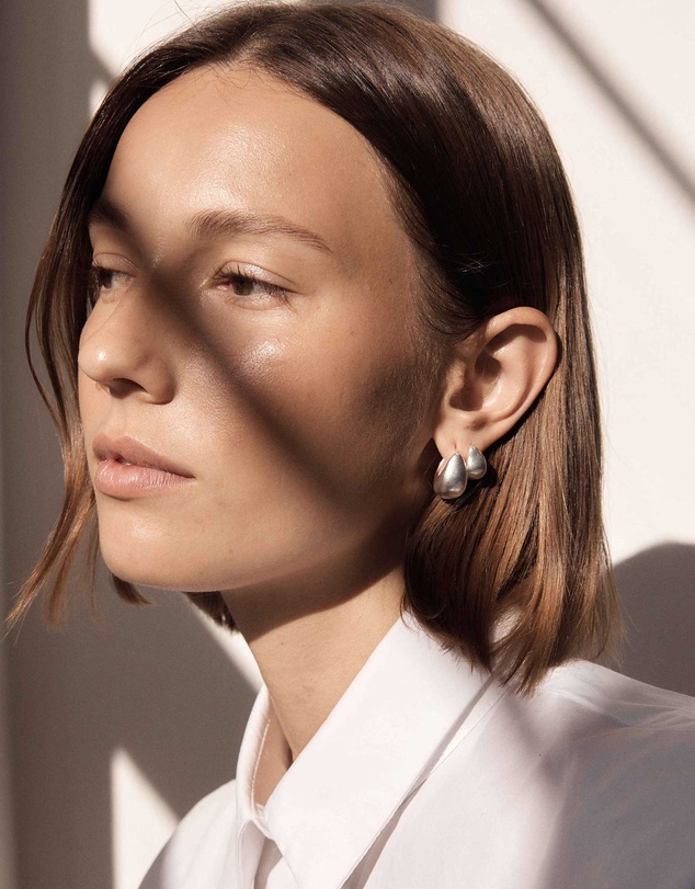 Kirstin Ash - Tresor Hoops Medium
