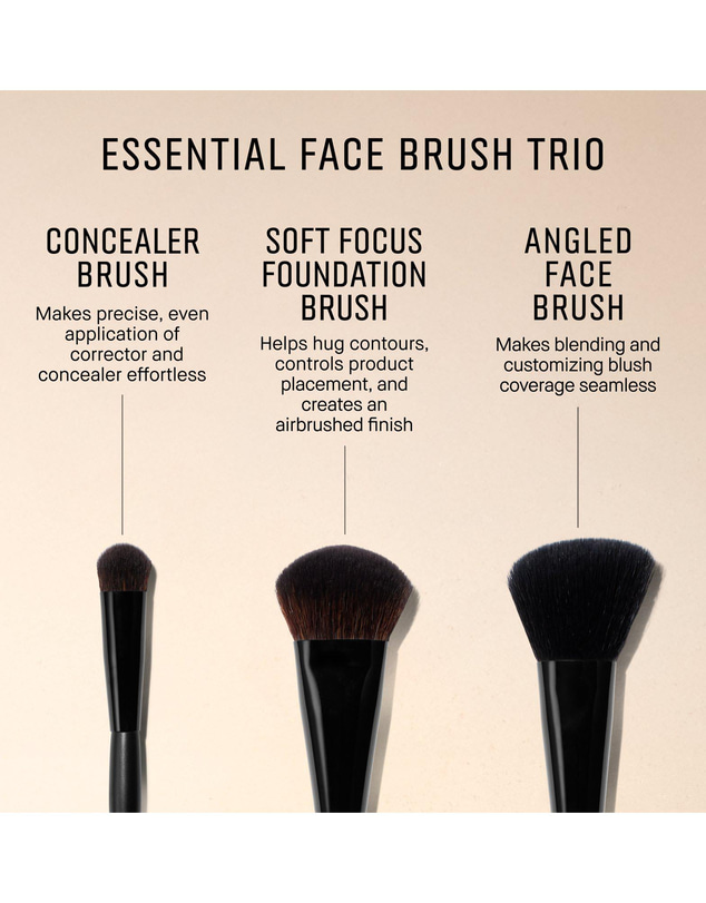 Bobbi Brown - Essential Face Brush Trio