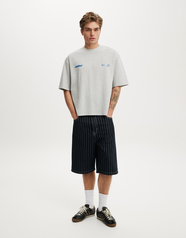 Cotton On - Cropped Fit Graphic T-Shirt