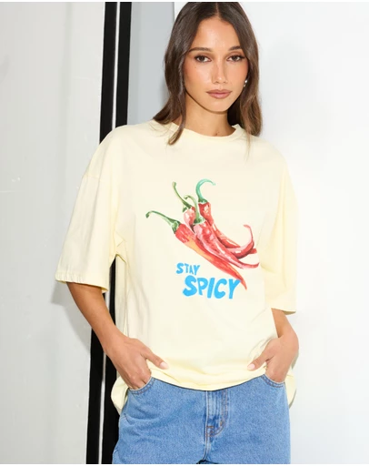 Dazie - Stay Spicy Oversized Graphic Tee