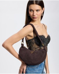 GUESS - Amita Hobo