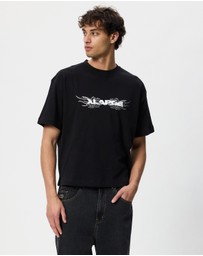 X-Large - Wings Gorilla Fit Tee