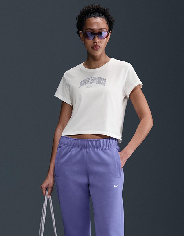 Nike - Sportswear Short Sleeve Phoenix Wash Tee