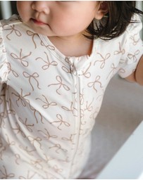 Kynd Baby - Day Or Night Short Sleeve Frill Onesie in Ivory Bow