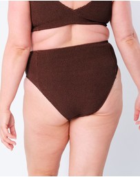 UNE PIECE - High-Waisted Crinkle Cut Bikini Bottom