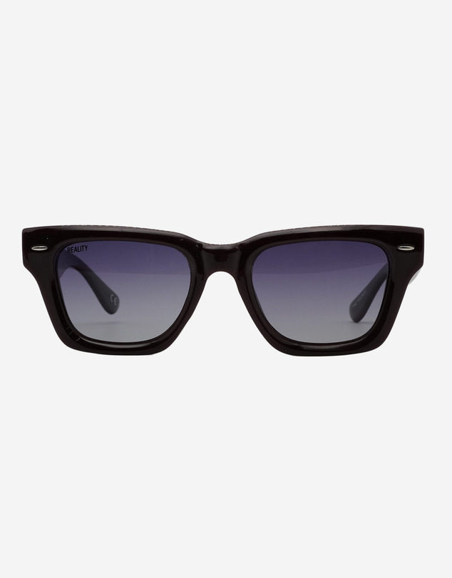 Reality Eyewear - The Tourist