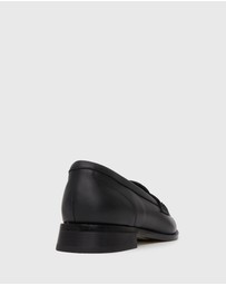 Airflex - Cassie Leather Penny Loafers