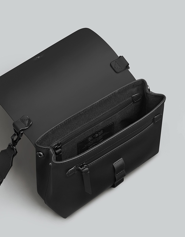 Gaston Luga - Spläsh - Crossbody Waterproof Shoulder Carry Bag