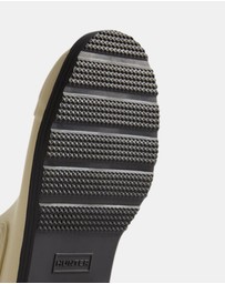 Hunter - Women's Chelsea Commando Boot Gravel/Black