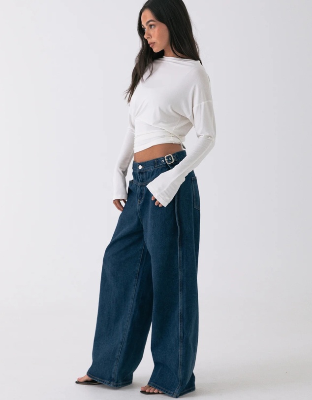 Style Addict - Nova Buckle Waist Jean