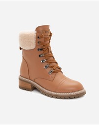Ozwear Connection Uggs - Ugg Lyric Ankle Zip Boots