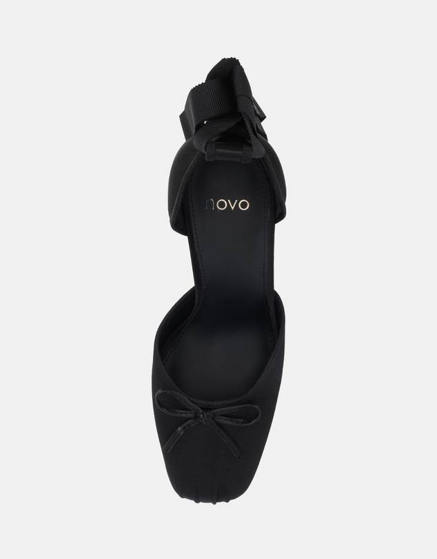 Novo - Zaylin Heels