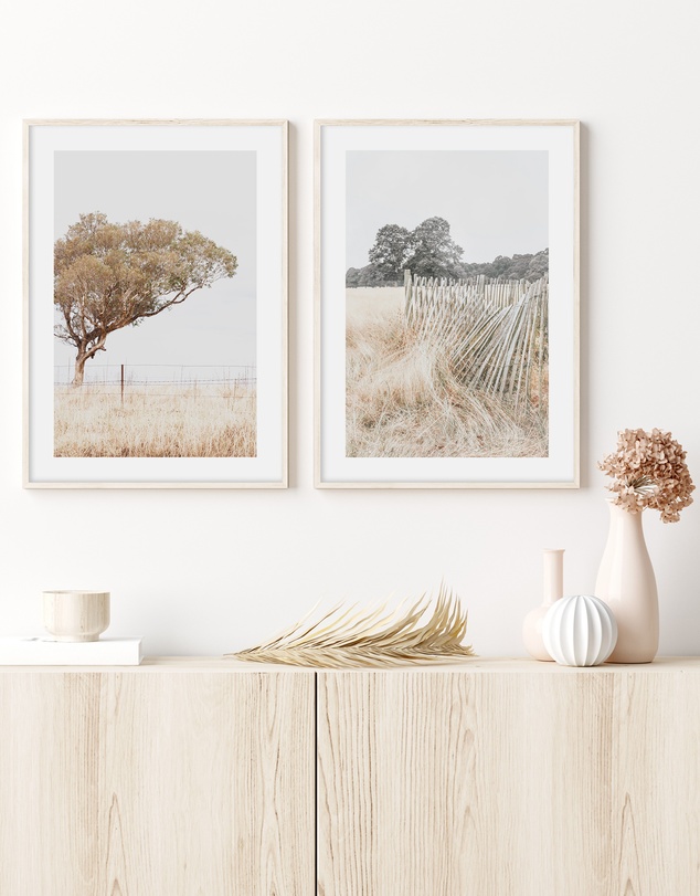 Olive et Oriel - Walk in the Fields Art Print