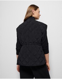 Commonry - Bridget Gilet