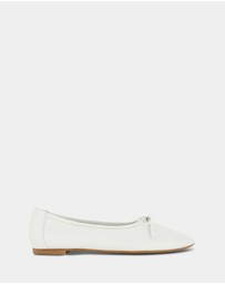 Senso - Callie