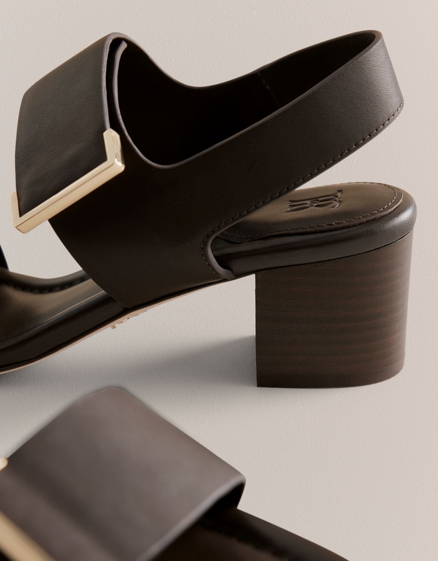 Trenery - Alune Heeled Sandal in Chocolate