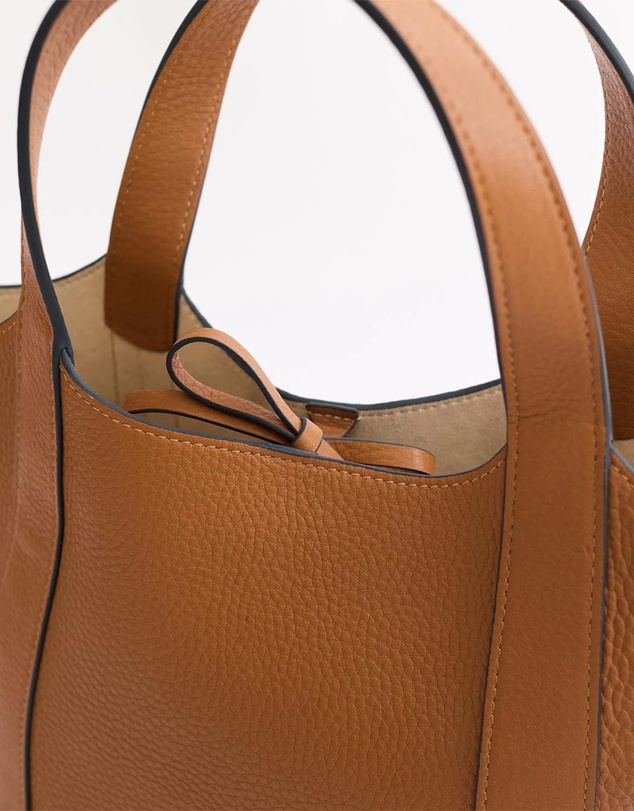 The Horse - Alexie Tote