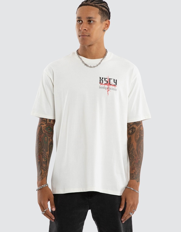 Kiss Chacey - Burning Box Fit Tee