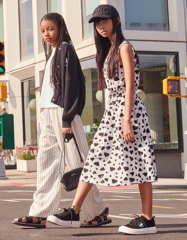 DKNY - Strappy Flat Sandals - Kids-Teens