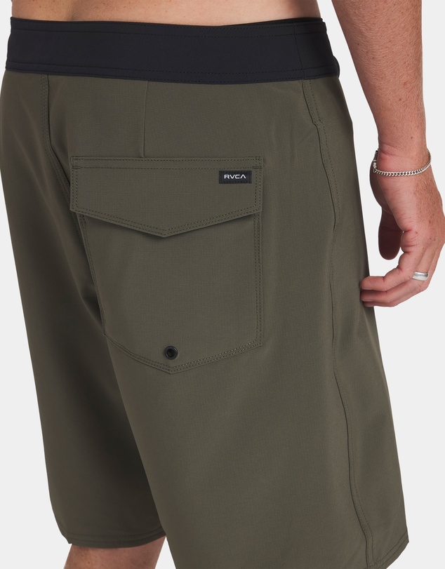 RVCA - Mens VA Solid 19
